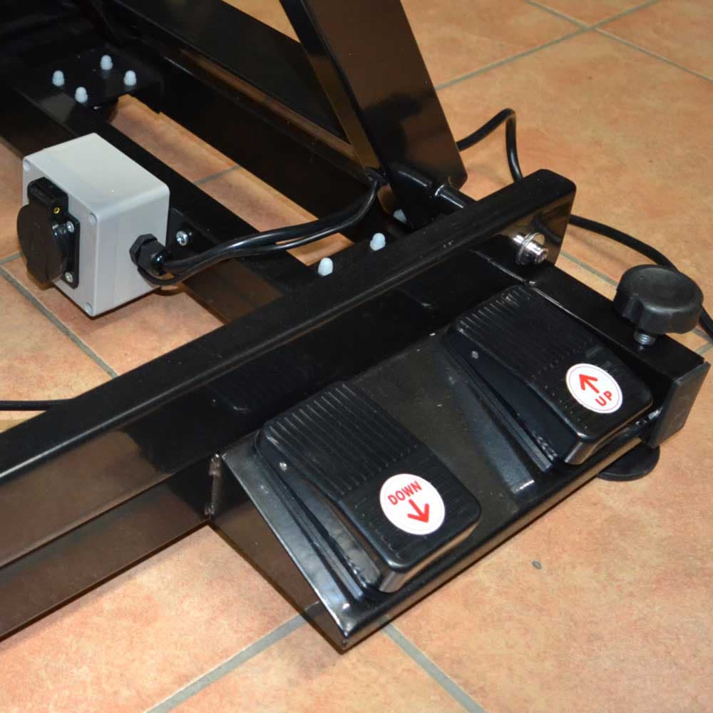 Električna miza za striženje psov - stopalka za dvig in spuščanje mize