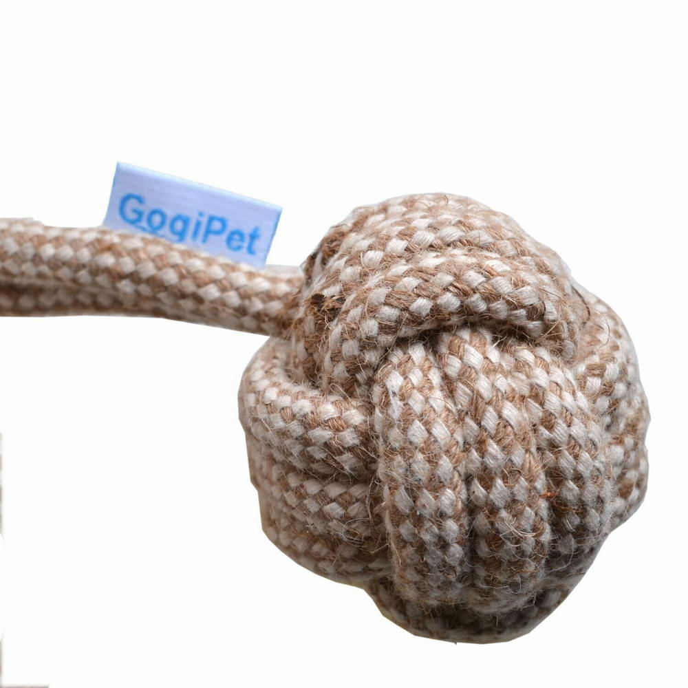 GogiPet® igrača za psa iz naravnih materialov - žoga z vrvjo premera 6 cm